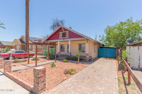 2209 Adams, Phoenix AZ 85009-5234 exterior