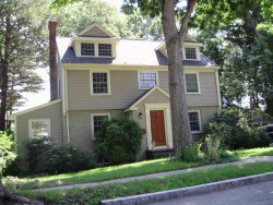 56 Solon St, Newton, MA 02461-1827
