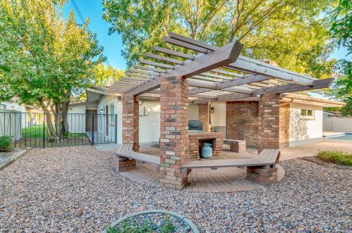 6320 4 Pl, Phoenix AZ 85012-1105 exterior