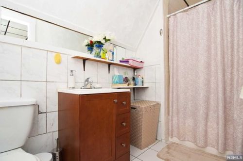 209 Kearny Ave, Kearny NJ 07032-2507 exterior