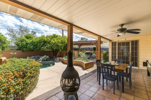 2807 11 Ave, Phoenix AZ 85021-7111 exterior