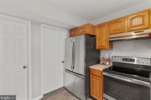 1176 Bayview Ave, Shady Side MD 20764-9523 exterior