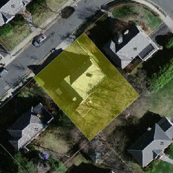 59 Fellsmere Rd, Newton MA  02459-1339 aerial view