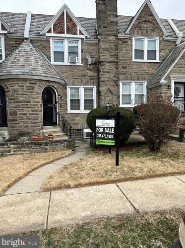 6153 16th St, Philadelphia, PA 19141-1919