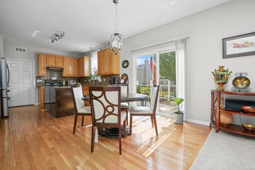 265 Hanburg Ln, Lemont IL 60440-6193 exterior