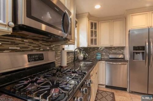 79 New St, Belleville NJ  07109-2007 exterior