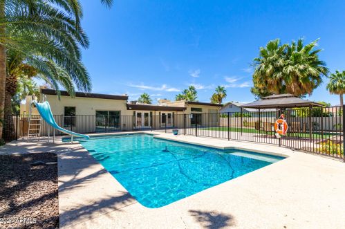 8007 7th Ave, Phoenix AZ  85021-5613 exterior