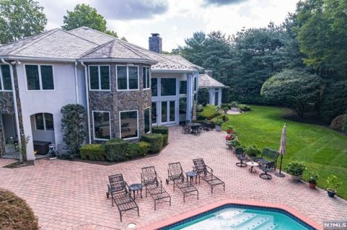 354 Madison Ave, Cresskill NJ 07626-1338 exterior