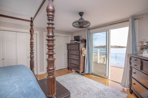 19 Over Jordan Rd, Wareham MA 02571-2414 exterior