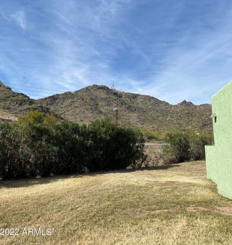 10235 7th Pl, Phoenix, AZ 85020-1595