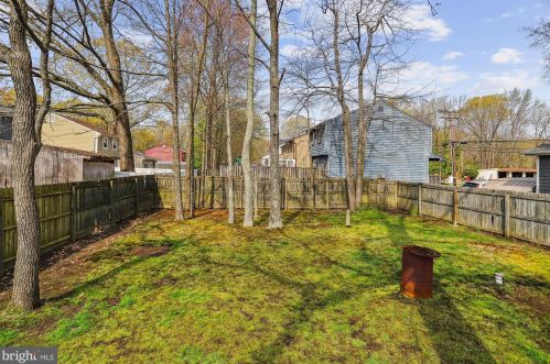 6322 Shady Side Rd, Shady Side MD  20764-9703 exterior