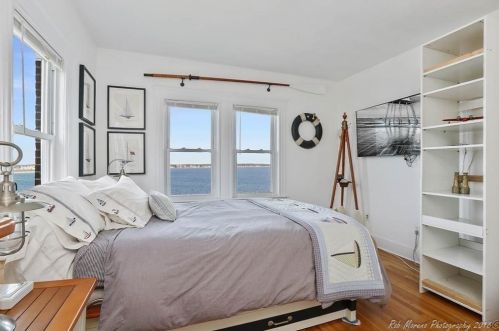 230 Wilson Rd, Nahant MA 01908-1058 exterior