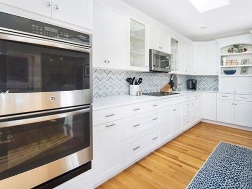 4 Sayles Rd, Hingham MA 02043-2678 exterior