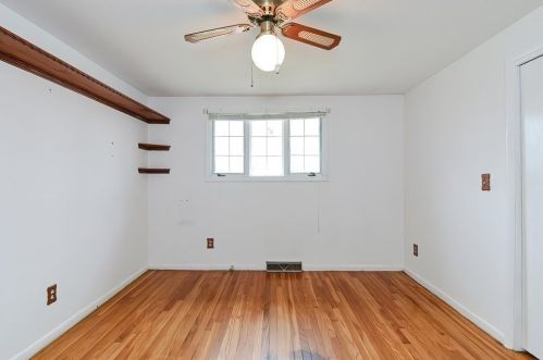 19 Middlesex Ave, Worcester MA 01604-1931 exterior