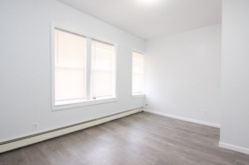 279 Belmont Ave, Belleville NJ  07109-1103 exterior