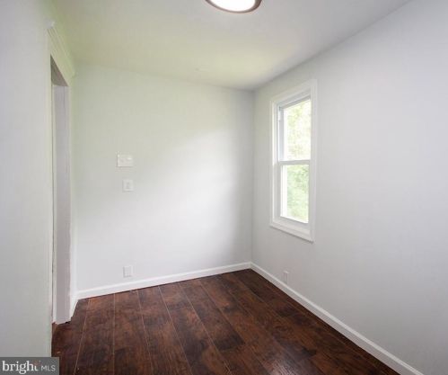 156 Turkey Hill Rd, West Deptford NJ  08093-2312 exterior