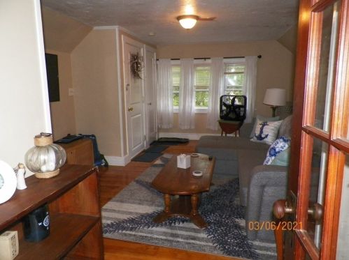 7 Fiske St, Worcester MA 01602-2961 exterior