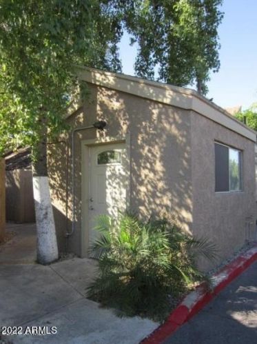 3807 30th St, Phoenix AZ 85016-6922 exterior