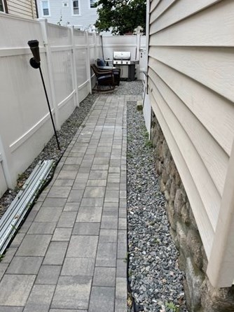 137 Rounds St, New Bedford MA  02740-2458 exterior