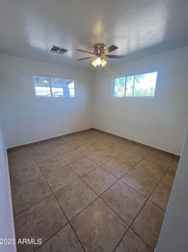 6807 8th St, Phoenix AZ 85022-3103 exterior