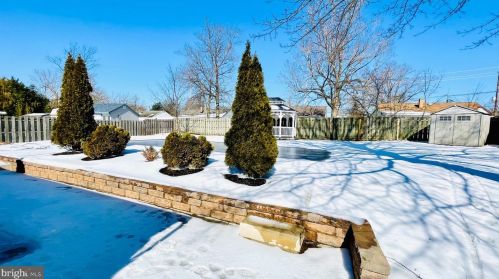 1214 Monmouth Rd, West Deptford NJ 08096-3059 exterior