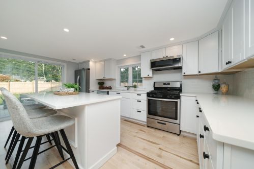 15 Sidney Rd, Harwich MA  02645-1223 exterior