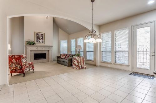 7020 Coverdale Dr, Plano TX 75024-7553 exterior