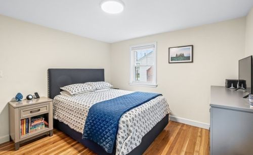 8 Clyde Ter, Arlington MA 02474-1509 exterior