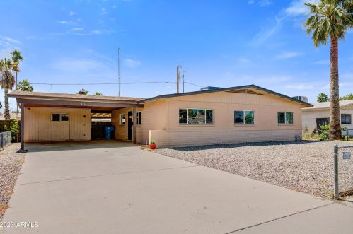 3234 Cortez St, Phoenix, AZ 85029-3220