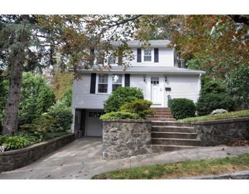 6 Lennon Rd, Arlington MA  02474-2642 exterior