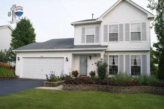 316 Clifton Ln, Lemont, IL 60440-6132