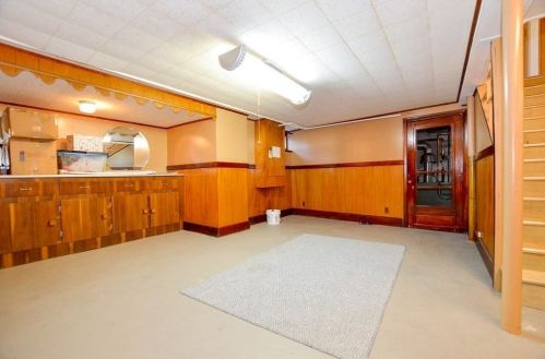 85 Caswell St, New Bedford MA 02745-2702 exterior