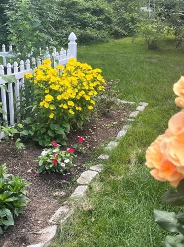 376 Tremont St, Taunton MA 02780-3023 exterior