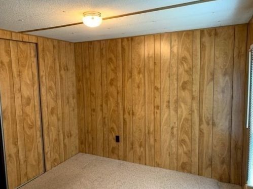 557 Cutoff, Worcester MA 01607-1752 exterior