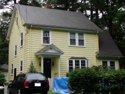 86 Concord St, Newton, MA 02462-1004