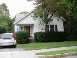 27 Orris St, Newton, MA 02466-1313