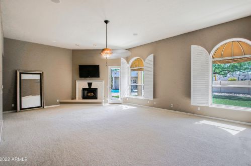 13810 34th St, Phoenix AZ  85032-5305 exterior