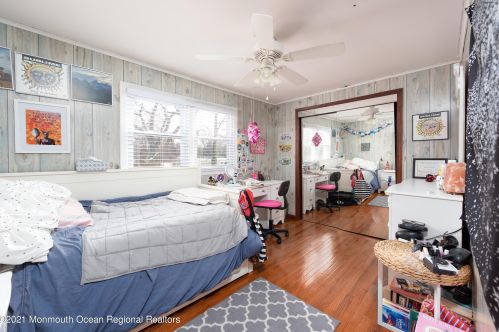 41 Salem Ln, Little Silver NJ 07739-1038 exterior