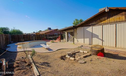 1945 Campo Bello Dr, Phoenix AZ 85032-2051 exterior