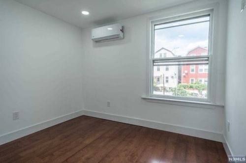 43 Dukes St, Kearny NJ  07032-3306 exterior