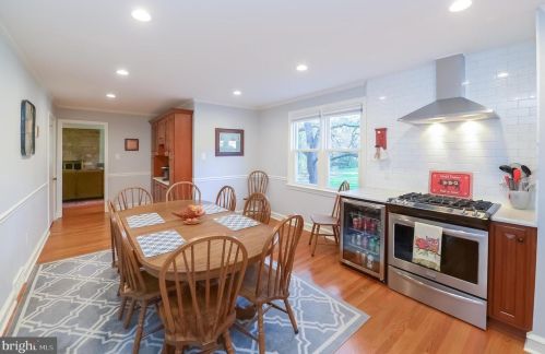 645 Kings Hwy, West Deptford NJ 08096-3129 exterior