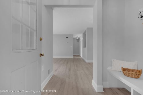 402 Daffodil Dr, Jackson Twp NJ 08527-4127 exterior