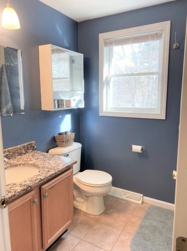 95 Auburn St, East Bridgewater MA 02324-3405 exterior