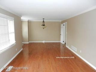 2247 Sherrlyn Dr, Birmingham AL  35226-1713 exterior