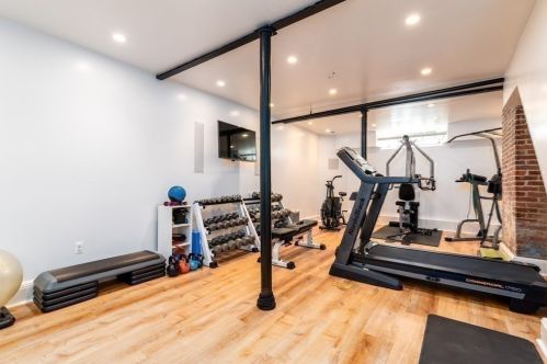 15 Mansion Dr, Topsfield MA 01983-1109 exterior