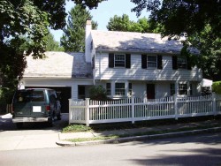 532 Parker St, Newton, MA 02459-2975