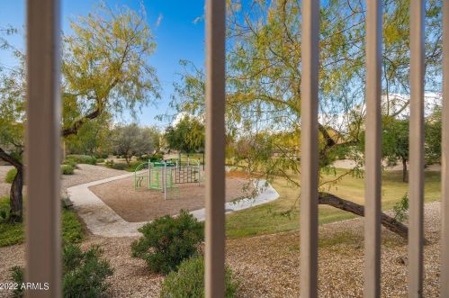 7302 37 Dr, Phoenix AZ 85029-3111 exterior