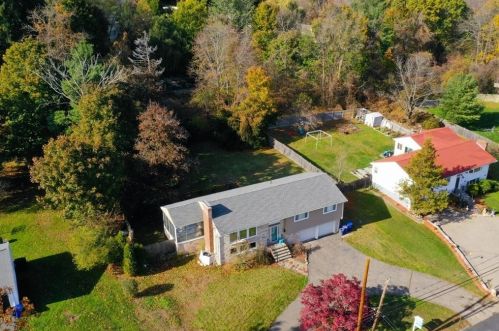 481 Blue Hill Ave, Milton, MA 02186-1313