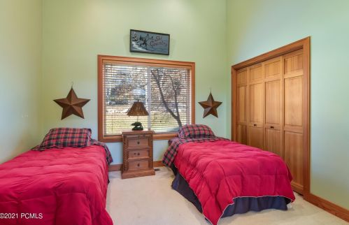 3008 Wedge Cir, Park City UT 84098-5894 exterior