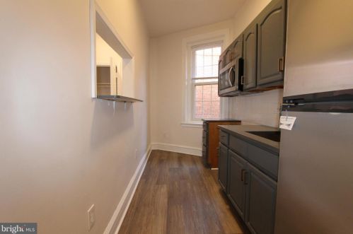 326 Chelten Ave, Philadelphia PA  19144-3816 exterior